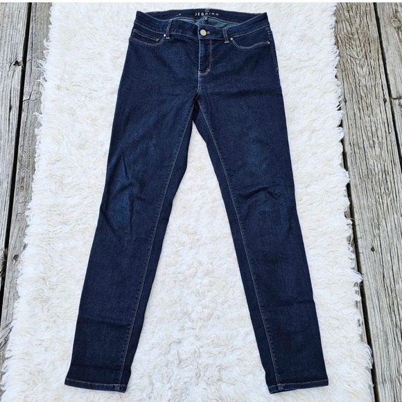 Jegging WHBM Stretch Denim Skinny Jeans EUC - Picture 2 of 7
